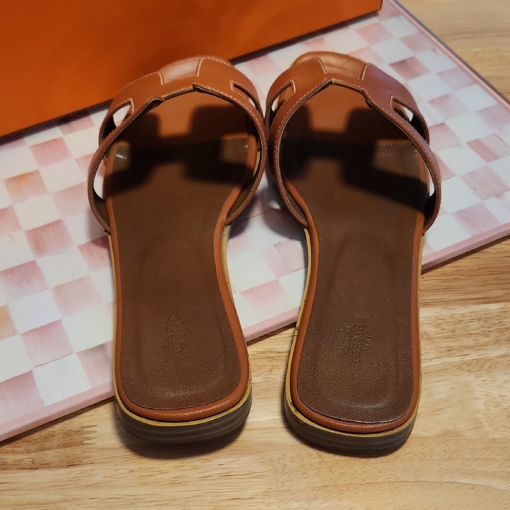 Hermès Oran Sandals - Authentic - EU 40 - US 9/9.5 - Picture 9 of 10